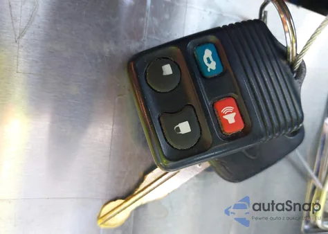 2003 Ford Mustang из США, поврежденный, VIN 1FAFP40433F411545